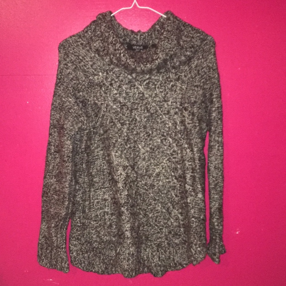 Verve Ami Gray Turtleneck
